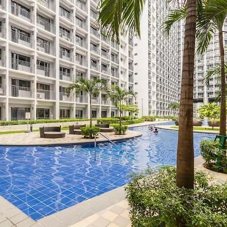 מנילה Shore 2 Residences 1Br Deluxe Room In Moa Complex מראה חיצוני תמונה