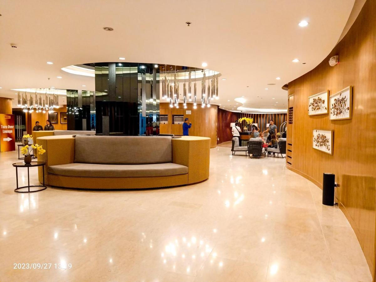 מנילה Shore 2 Residences 1Br Deluxe Room In Moa Complex מראה חיצוני תמונה