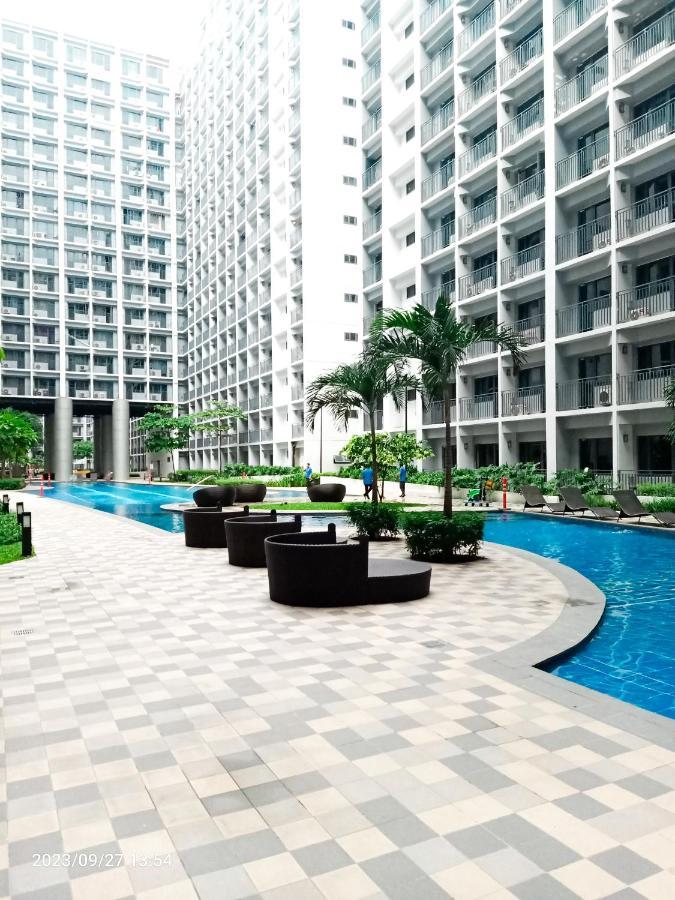 מנילה Shore 2 Residences 1Br Deluxe Room In Moa Complex מראה חיצוני תמונה