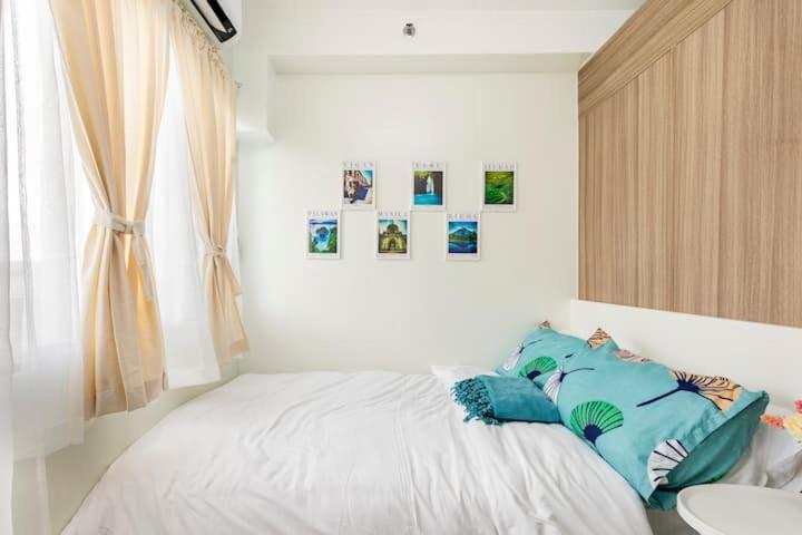 מנילה Shore 2 Residences 1Br Deluxe Room In Moa Complex מראה חיצוני תמונה